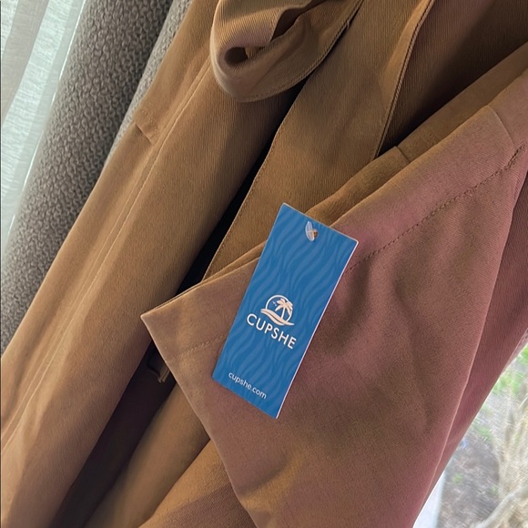 CUPSHE PANTSUIT Women's TAN BUTTON DOWN BRAND NEW SIZE XL - Picture 2 of 6